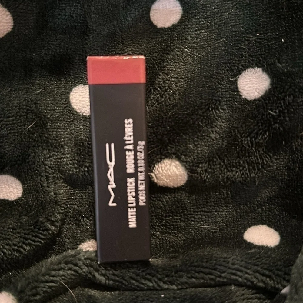 MAC Matte Lipstick-Natural Born Leader